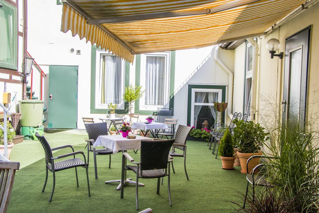 Hotel Deutsches Haus 노르트하임 외부 사진