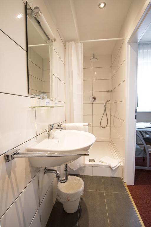 Hotel Deutsches Haus 노르트하임 외부 사진